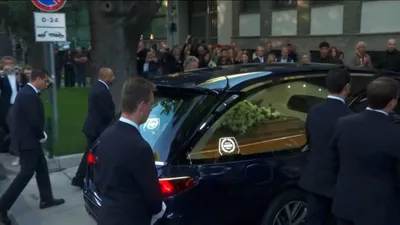 cnn عربي اخبار اليمن الان أرماني الآلاف يصطفون لتأبينه ميلانو اخبار اليمن الان الحدث اليوم عاجل cnn عربي