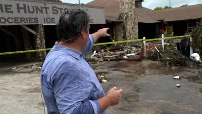 cnn عربي اخبار اليمن الان المياه المنازل مراسل الفيضانات المدمرة اخبار اليمن الان الحدث اليوم عاجل cnn عربي