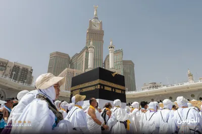 سبق اخبار اليمن الان الطائرة وكفيفان بقلبيهما إنسانية الساعات اخبار اليمن الان الحدث اليوم عاجل سبق