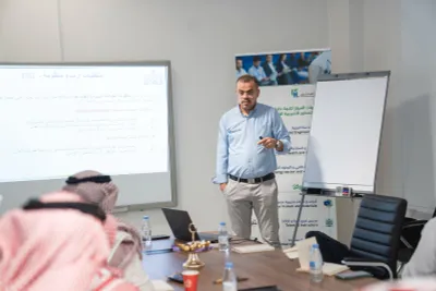 سبق اخبار اليمن الان تدريبية الحوكمة والجودة البيئية الموظفين اخبار اليمن الان الحدث اليوم عاجل سبق