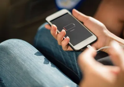 شمسان بوست اخبار اليمن الان يحدث استخدام الهاتف أثناء الشحن اخبار اليمن الان الحدث اليوم عاجل شمسان بوست