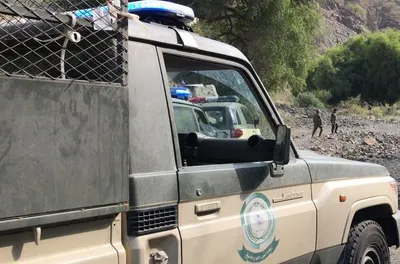 الجيل اخبار اليمن الان دوريات بمنطقة مخالفين الحدود بمحافظة اخبار اليمن الان الحدث اليوم عاجل الجيل