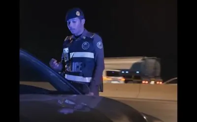 الجيل اخبار اليمن الان استخدام الجوال والتظليل للمركبة مخالفات اخبار اليمن الان الحدث اليوم عاجل الجيل