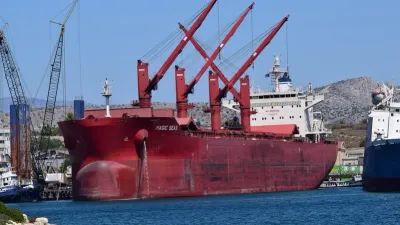 سبق اخبار اليمن الان الحوثيون السفينة استهدافها بالصواريخ والزوارق اخبار اليمن الان الحدث اليوم عاجل سبق