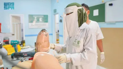 سبق اخبار اليمن الان مشاريع إنسانية متواصلة الغذاء والإغاثة اخبار اليمن الان الحدث اليوم عاجل سبق