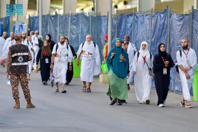الجيل اخبار اليمن الان بالصور الحرام يتوافدون لقضاء التروية اخبار اليمن الان الحدث اليوم عاجل الجيل