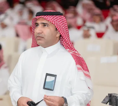 سبق اخبار اليمن الان الحازمي مشرفا المدير ومتحدثا لتعليم اخبار اليمن الان الحدث اليوم عاجل سبق