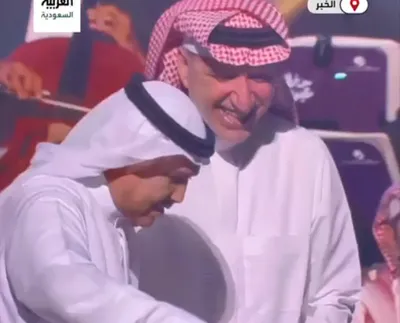 الجيل اخبار اليمن الان حفلات أرينا ويحتفل ميلاده الجمهور اخبار اليمن الان الحدث اليوم عاجل الجيل
