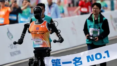 cnn عربي اخبار اليمن الان روبوتات عداءة ماراثون بالصين الغلبة اخبار اليمن الان الحدث اليوم عاجل cnn عربي