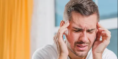 سبق اخبار اليمن الان لماذا بالصداع أسباب الاستيقاظ المتعب اخبار اليمن الان الحدث اليوم عاجل سبق