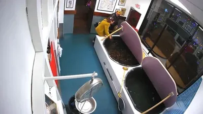 cnn عربي اخبار اليمن الان عملية لكركند الحياة للمأكولات البحرية اخبار اليمن الان الحدث اليوم عاجل cnn عربي