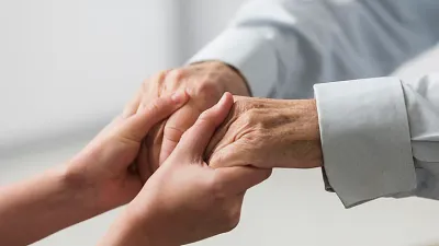 الجيل اخبار اليمن الان نحسن معاملة كبار السن مختصة اخبار اليمن الان الحدث اليوم عاجل الجيل